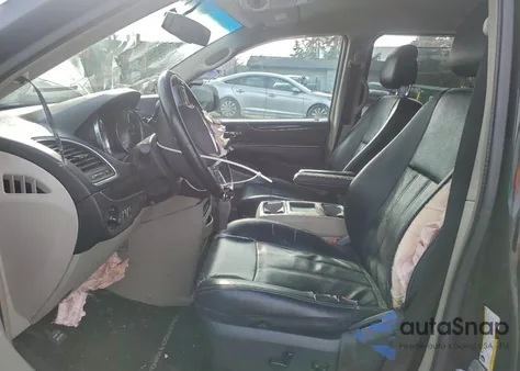 2013 Chrysler Town & Country Touring from USA, damaged, VIN 2C4RC1BG5DR732134